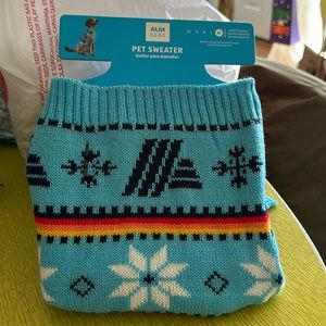 Aldi Gear Holiday Pet Sweater New As Packaged Size XL